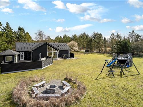 Holiday home - 8 persons -  - Østervej - Tversted - 9881 - Bindslev