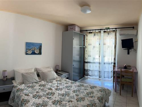 Holiday Home/Apartment - 2 persons -  - Podaca - 21335 - Podaca