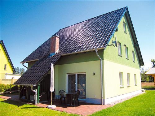 Holiday Home/Apartment - 6 persons -  - Deichweg 15 a - 18374 - Zingst