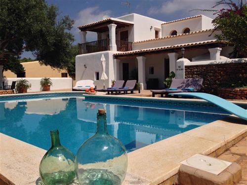 Holiday Home/Apartment - 8 persons -  - CARRETERA SANTA EULALIA A SAN CARLOS KM - 07850 - Sant Carles De Peralta