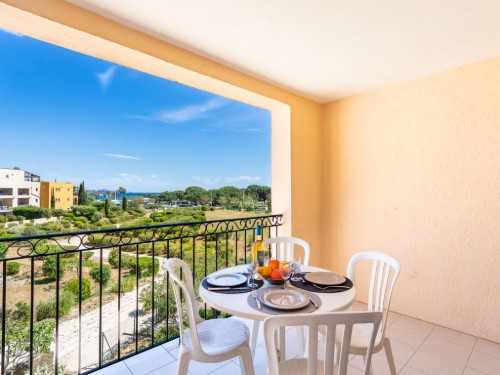 Holiday apartment - 4 persons -  - Gassin - 83580