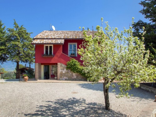 Holiday home - 13 persons -  - 06031 - Assisi