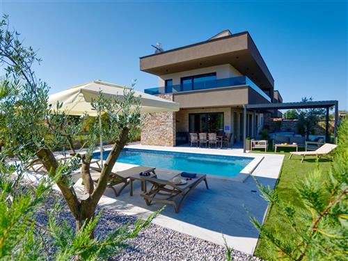 Feriehus - 8 personer -  - Pula/Manjadvorci - 52207