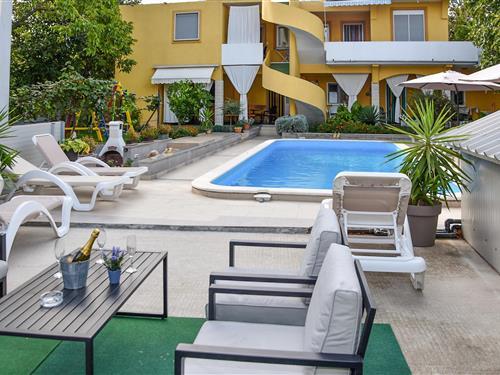 Holiday apartment - 3 persons -  - Jurja Dalmatinca - Biograd-Pakostane - 23211 - Pakostane