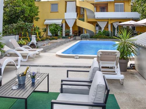 Holiday apartment - 3 persons -  - Jurja Dalmatinca - Biograd-Pakostane - 23211 - Pakostane