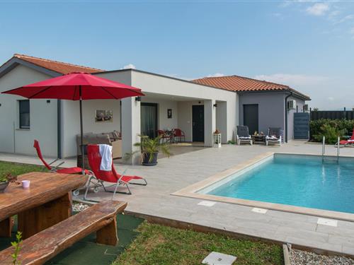 Holiday home - 6 persons -  - Sugari - 52207 - Barban