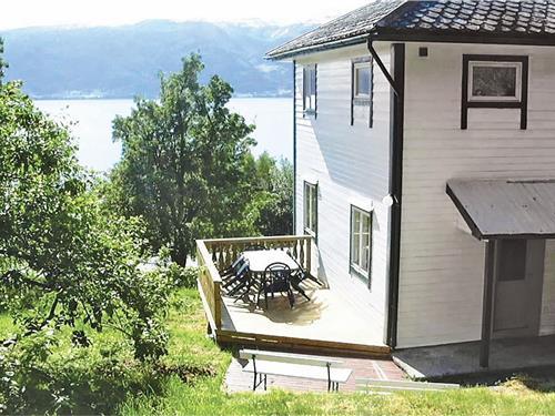 Ferienhaus - 7 Personen -  - Vangsnesvegen - 6894 - Vangsnes