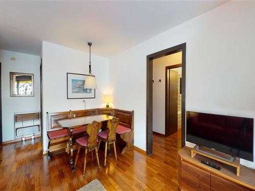 Holiday apartment - 4 persons -  - Via dal Corvatsch - 7513 - Silvaplana-Surlej