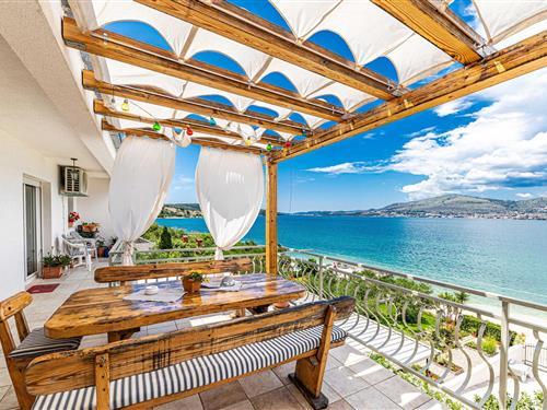 Ferielejlighed - 6 personer -  - Put Lokvice - Ciovo-Okrug Gornji - 21223 - Okrug Gornji