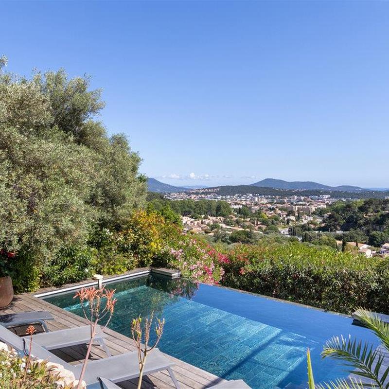 Sommerhus - 6 personer -  - Imp. de la Grande Cabanne - 83160 - La Valette Du Var