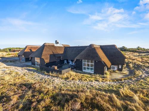 Holiday Home/Apartment - 10 persons -  - Horns Rev - 6857 - Blåvand