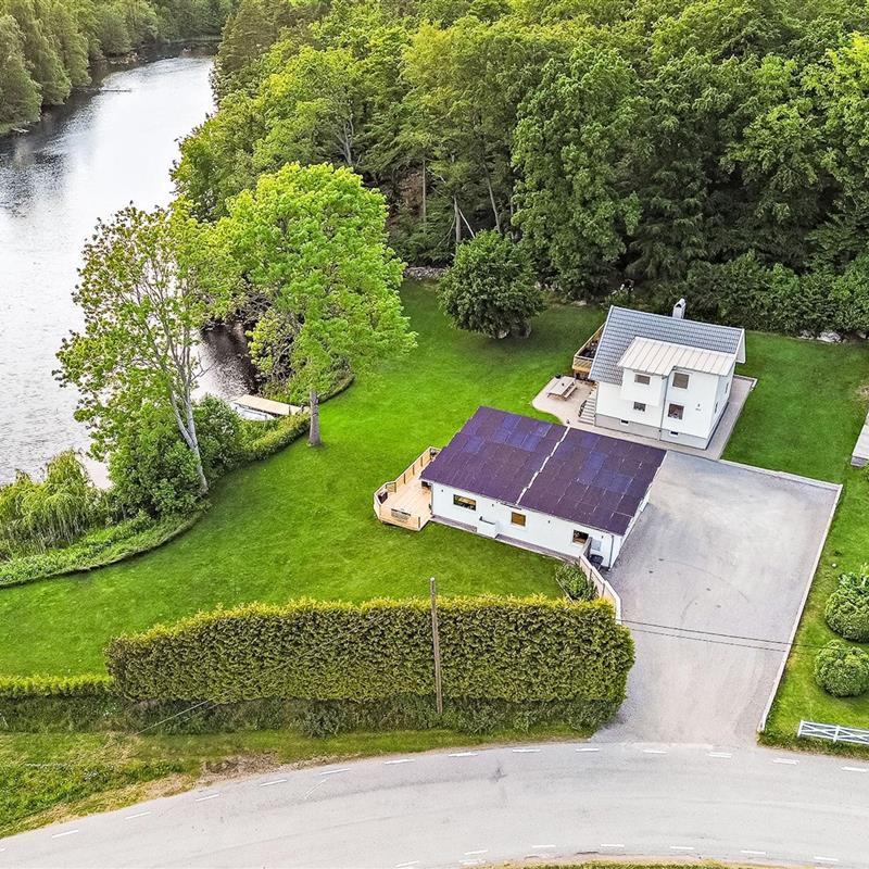 Sommerhus - 10 personer -  - Asarum - 374 91