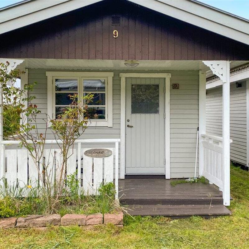 Sommerhus - 4 personer -  - Holmvägen 11 nr. - Hälludden/Byxelkrok - 387 75 - Byxelkrok