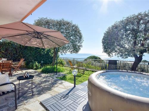 Holiday apartment - 6 persons -  - Via Montefiorito - 16036 - Recco