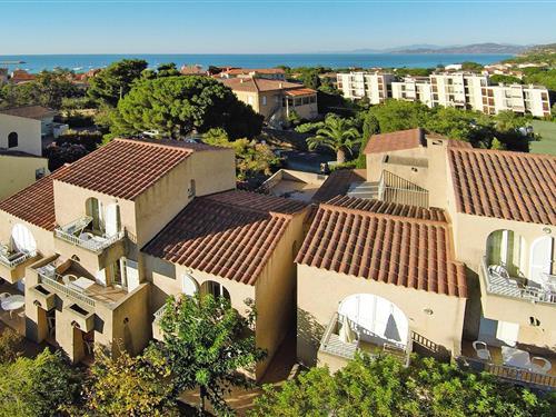 Holiday Home/Apartment - 4 persons -  - 20220 - Ile Rousse