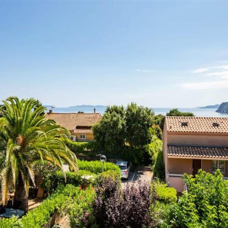 Ferielejlighed - 6 personer -  - 83820 - Rayol-Canadel-Sur-Mer