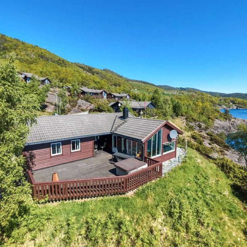 Sommerhus - 8 personer -  - Liarvågvegen - 5560 - Liarvåg