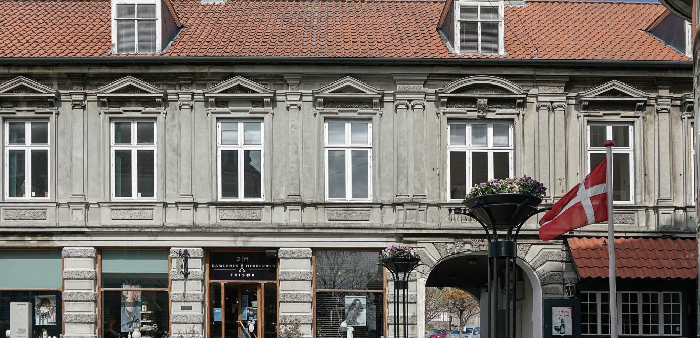 Emne nr.: 090-09796