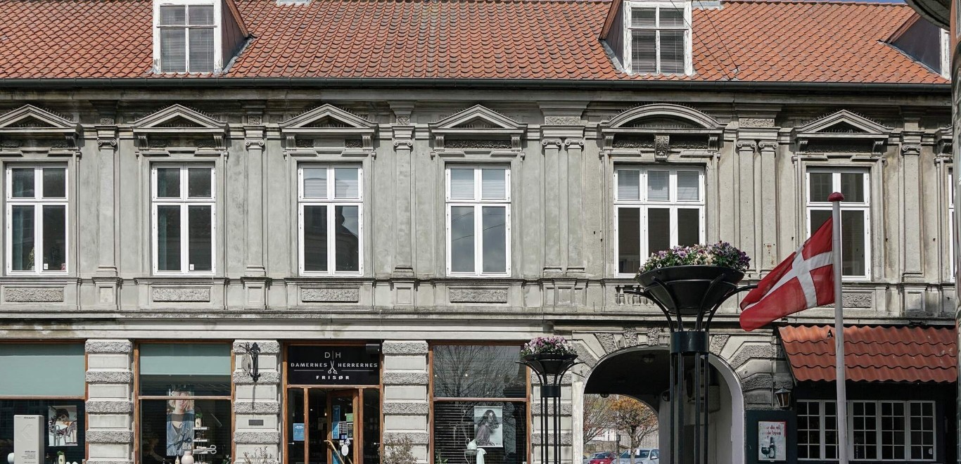 Emne nr.: 090-09796