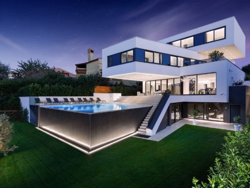 Holiday home - 12 persons -  - Dvorine - 52100 - Banjole