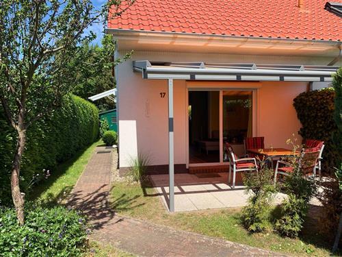 Holiday Home/Apartment - 5 persons -  - Leuchtturmstraße - 18230 - Rerik