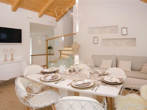 Holiday home - 6 persons -  - 21218 - Seget Donji