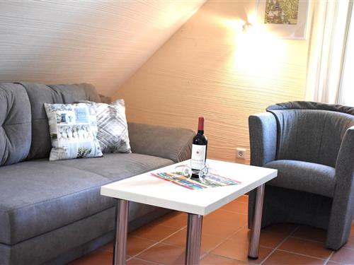 Holiday apartment - 2 persons -  - Nonnevitz 25 a+b - 18556 - Dranske - Bakenberg