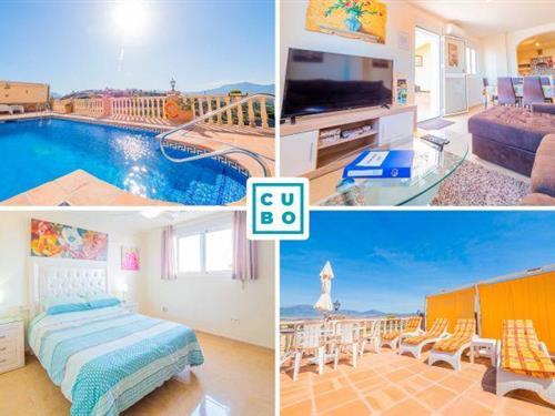 Holiday Home/Apartment - 6 persons -  - 29100 - Coín