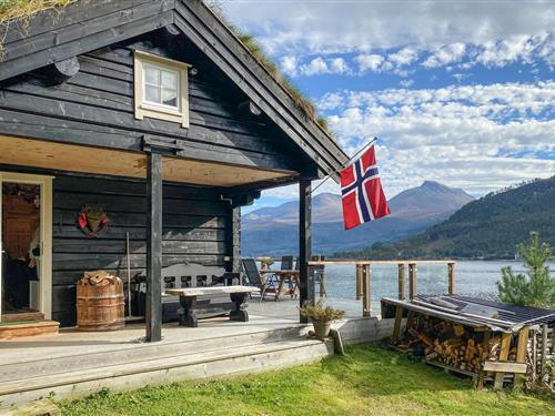 Sommerhus - 6 personer -  - Todalsvegen - 6645 - Todalen