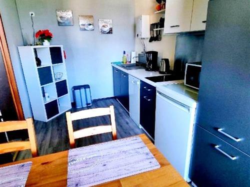 Holiday apartment - 6 persons -  - Reichenbach - 08468