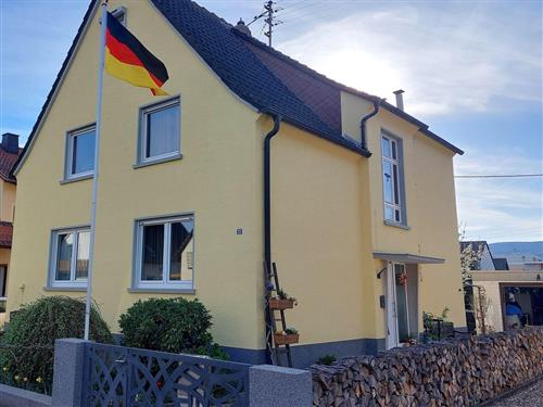 Ferienwohnung - 4 Personen -  - Freiherr-vom-Stein-Str. - 67435 - Neustadt An Der Weinstraß