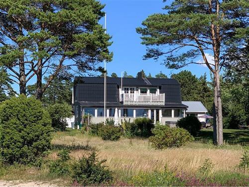Holiday home - 8 persons -  - Gnisvärdsvägen - Tofta Gnisvärd - 62265 - Tofta