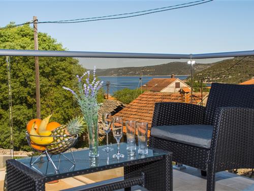 Ferienwohnung - 4 Personen -  - Drvenik Veliki - 21225 - Drvenik Veliki
