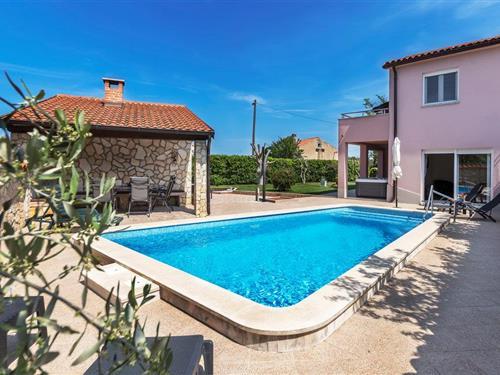 Holiday home - 6 persons -  - Dracice - Banjole - 52100 - Pula