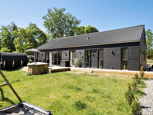 Sommerhus - 10 personer -  - Granborg - Helberskov - 9560 - Hadsund