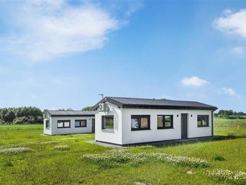 Holiday home - 4 persons -  - Bedzino - 76-037 - Bedzino