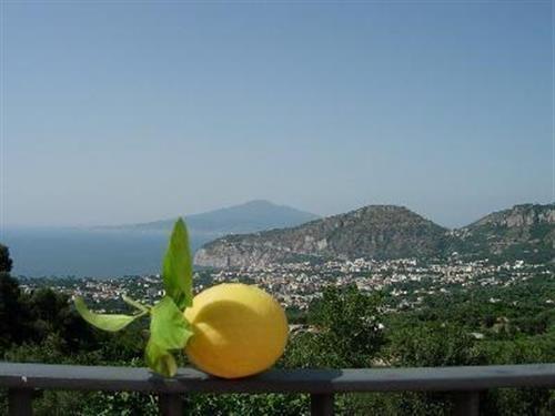 Holiday Home/Apartment - 4 persons -  - Passarano - 80065 - Sorrento