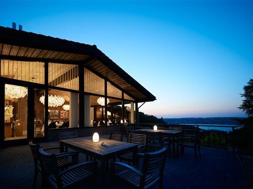 Munkebjerg Hotel - Ophold ved Vejle Fjord med kasinobesøg