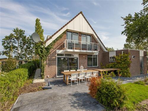 Holiday Home/Apartment - 12 persons -  - Hellevoetsluis - 3221 LV