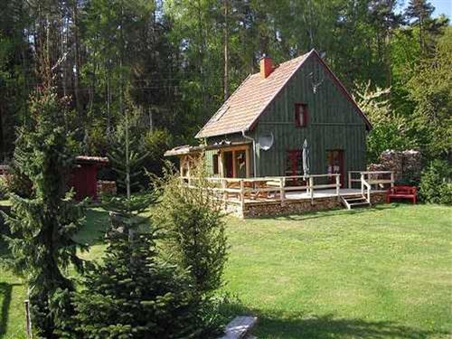 Holiday Home/Apartment - 5 persons -  - herrlich gelegen am Wald mit Seezugang - 18292 - Krakow Am See