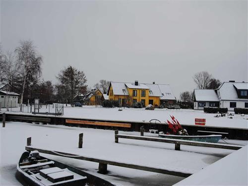 Ferienhaus - 6 Personen -  - Hafenweg - 18317 - Saal / Neuendorf