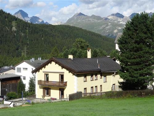 Holiday apartment - 3 persons -  - Pontresina - 7504