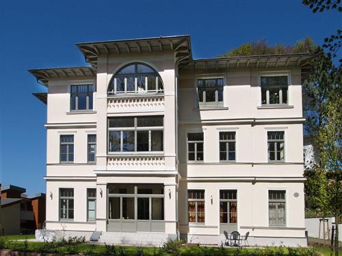 Ferienhaus - 4 Personen -  - Kulmstraße - 17424 - Heringsdorf (Seebad)