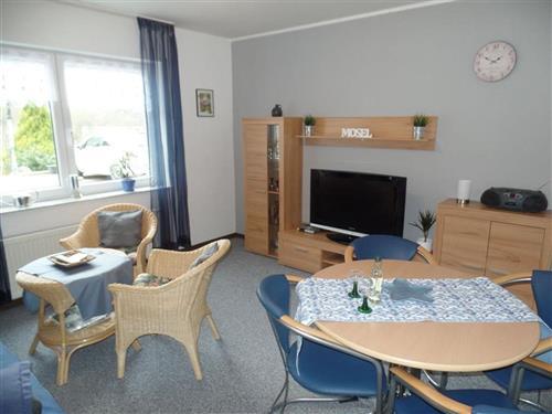 Holiday Home/Apartment - 2 persons -  - Schulstraße - 56332 - Burgen