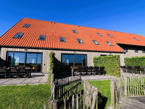 Holiday home - 10 persons -  - 8833 KA - Leons