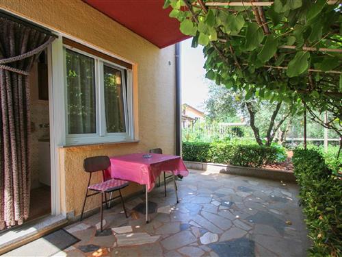 Holiday Home/Apartment - 2 persons -  - 52470 - Umag