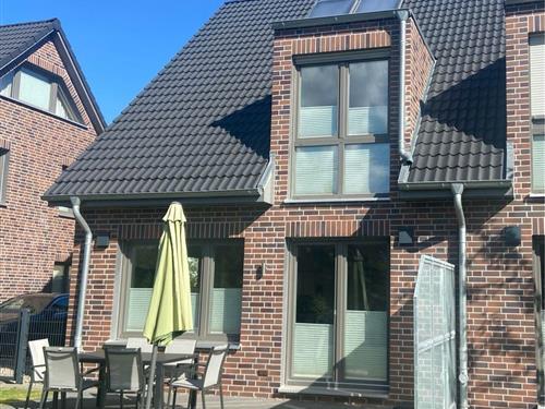 Holiday Home/Apartment - 8 persons -  - Am Deich - 23747 - Dahme