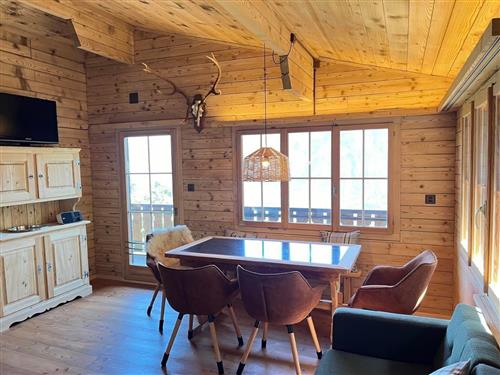 Holiday home - 4 persons -  - Eggwiesen - 8895 - Flumserberg Portels