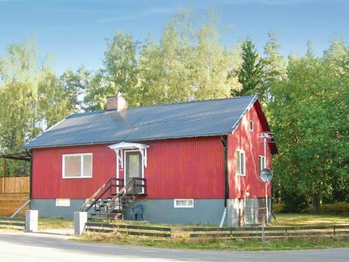Holiday home - 4 persons -  - Tomtebogatan - 380 42 - Målerås