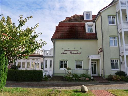 Ferienhaus - 2 Personen -  - Poststr. - 18225 - Kühlungsborn